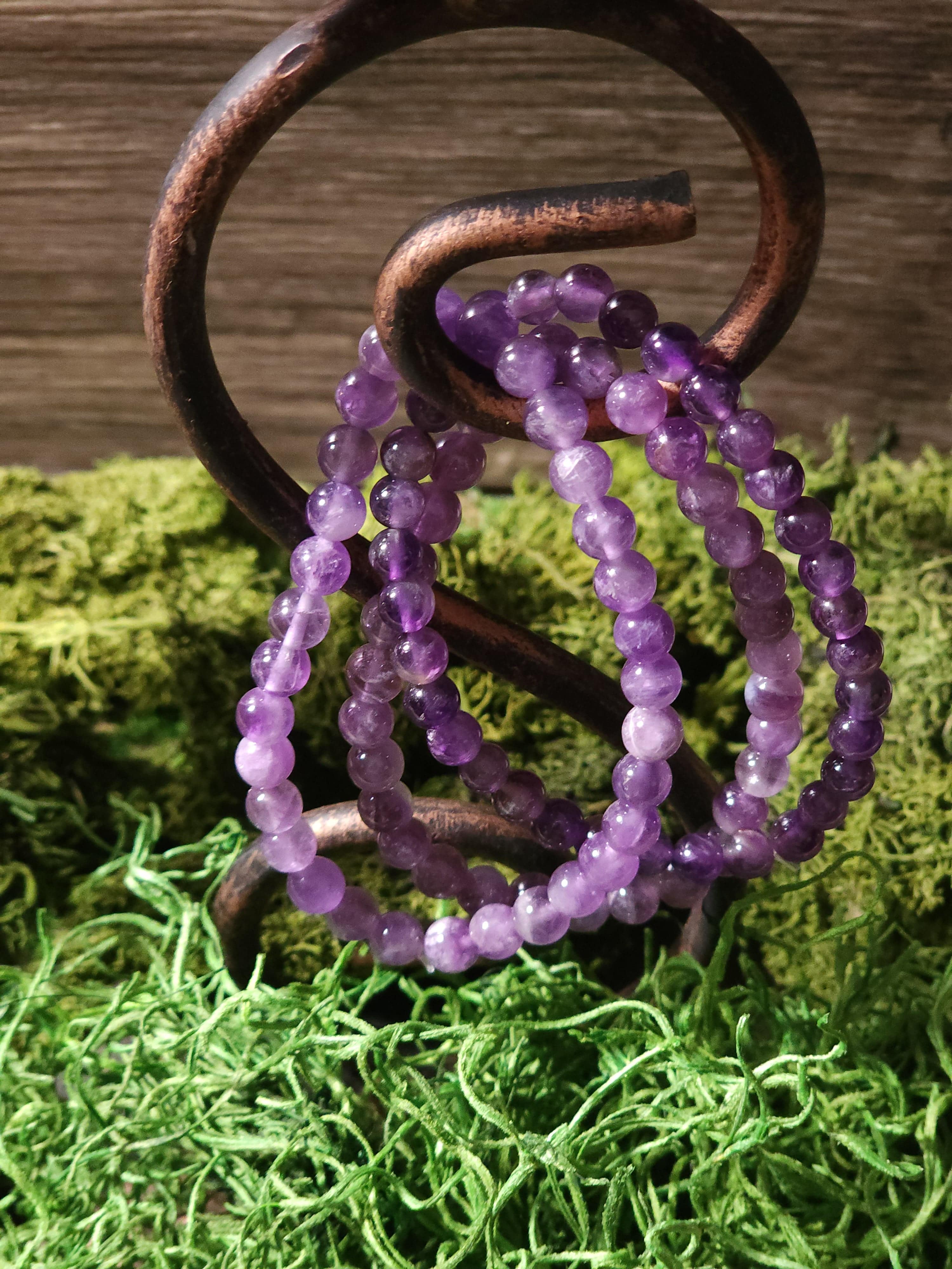 Amethyst Meaning - WE ARE THE EXPERTS IN CRYSTALS! | Healing Bracelets &  Healing Crystal Jewelry